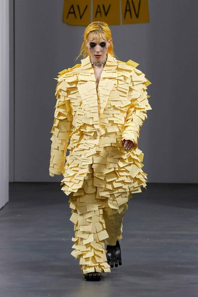 ファッションショー